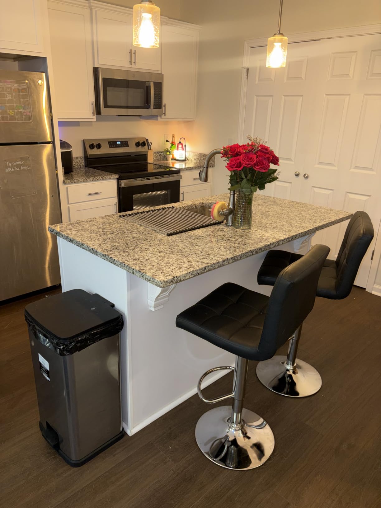 BestOffice Bar Stools Set of 2, Adjustable PU Leather Swivel Barstools, Modern Counter Stools with Back and Footrest, Counter Height Barstools for Bar, Kitchen and Dining Room customer photo 1