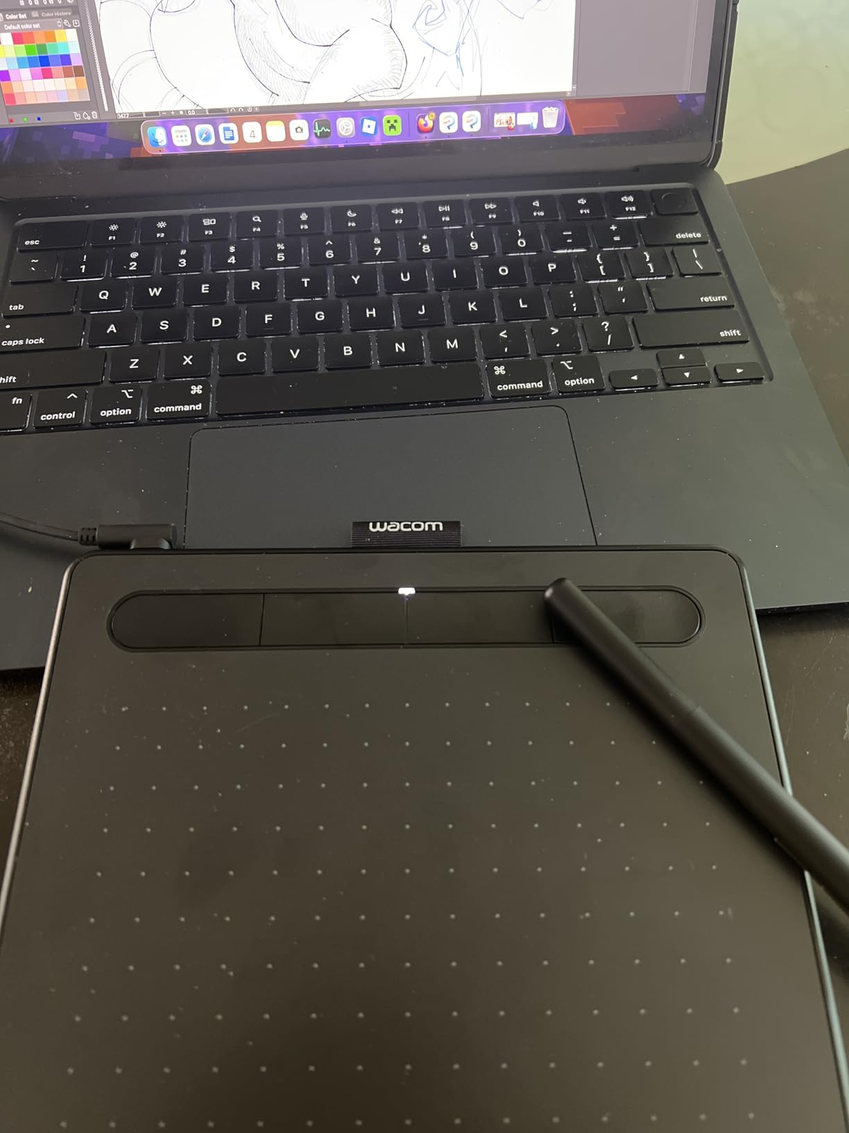 Wacom Intuos Small, Wired Graphic Drawing Tablet with Pen + Software, Battery-free pen, 4 ExpressKeys for shortcuts, works with Mac, Windows & Chromebook; Ideal for creators, students & teachers customer photo 2