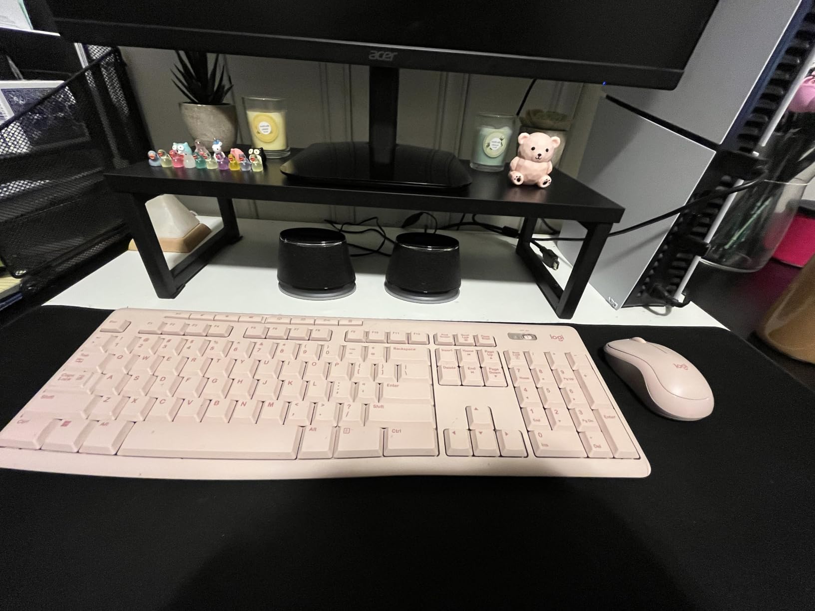 Logitech MK270 Full Size Wireless Keyboard and Mouse Combo - Black | Full size keyboard with spill-resistant design, compact ambidextrous mouse, connect via single included USB-A Nano Receiver customer photo 2