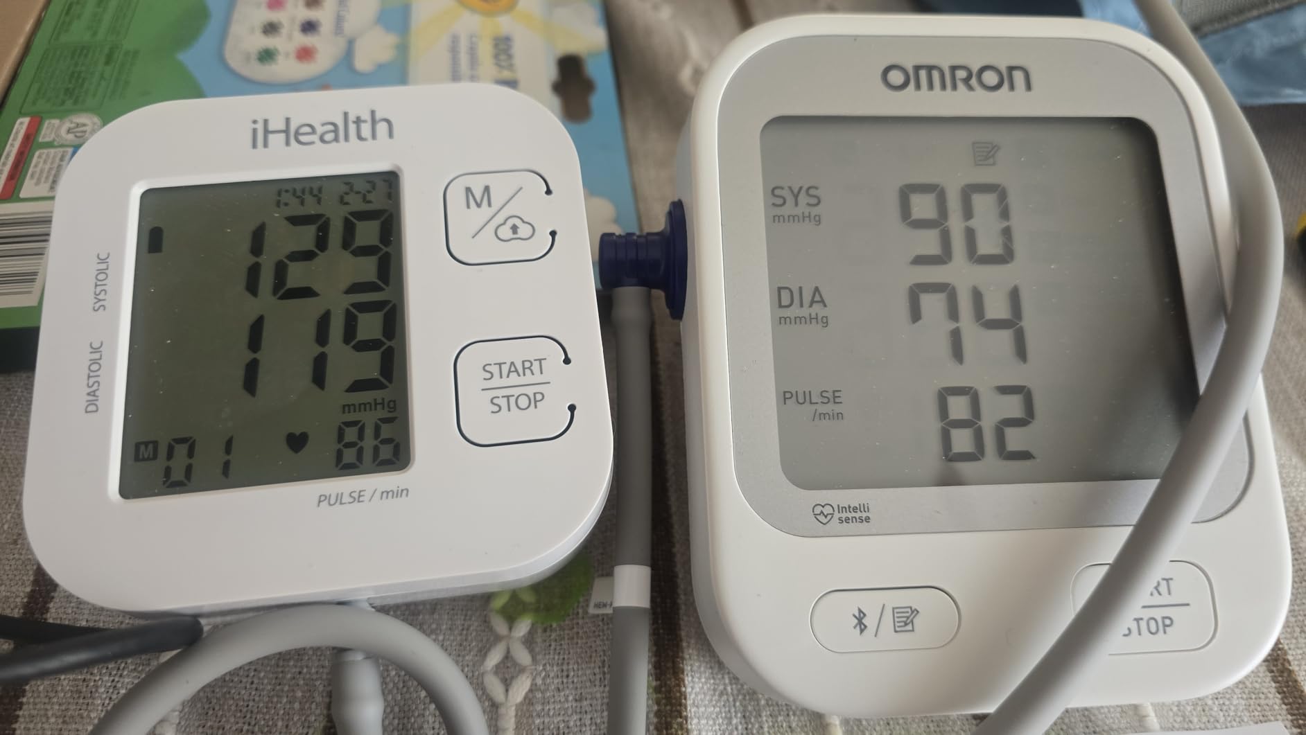 PARAMED Automatic Wrist Blood Pressure Monitor: Blood-Pressure Kit of Bp Cuff + 2AAA and Carrying case - Irregular Heartbeat Detector & 90 Readings Memory Function & Large Display customer photo 2