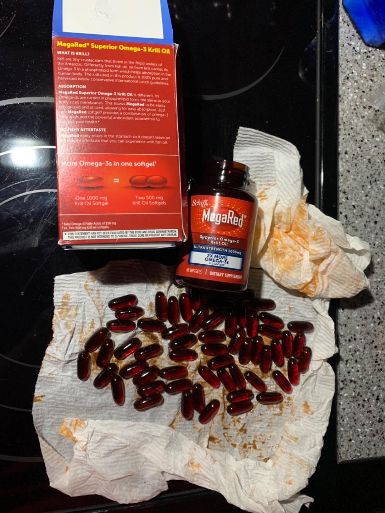 MegaRed Antarctic Krill Oil 1000mg, Omega 3 Fatty Acid Supplement, Ultra Concentrate EPA & DHA Softgels, Antioxidant Astaxanthin, Heart Health Supplement with No Fish Oil Aftertaste, 60ct customer photo 2