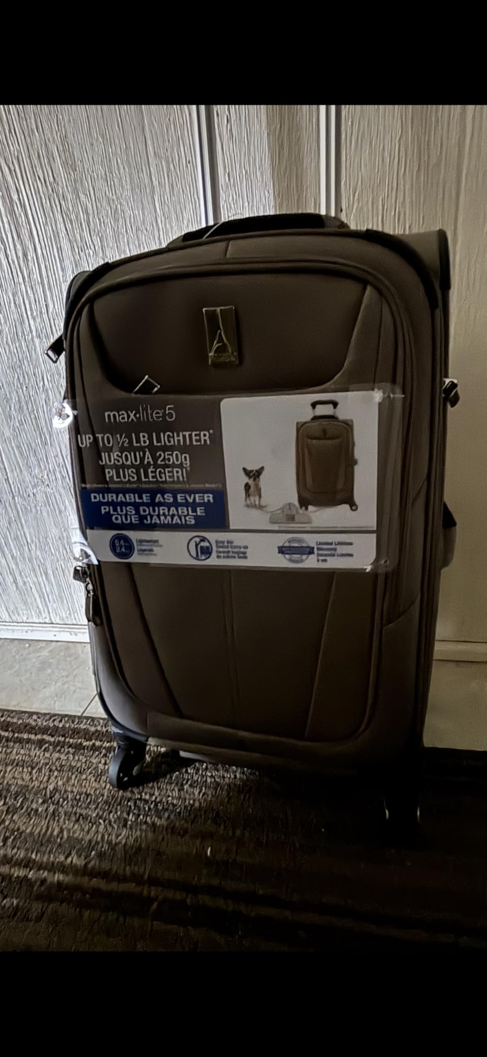 Travelpro Maxlite 5 Softside Carry-On Luggage Spinner, Black, 21-Inch customer photo 2