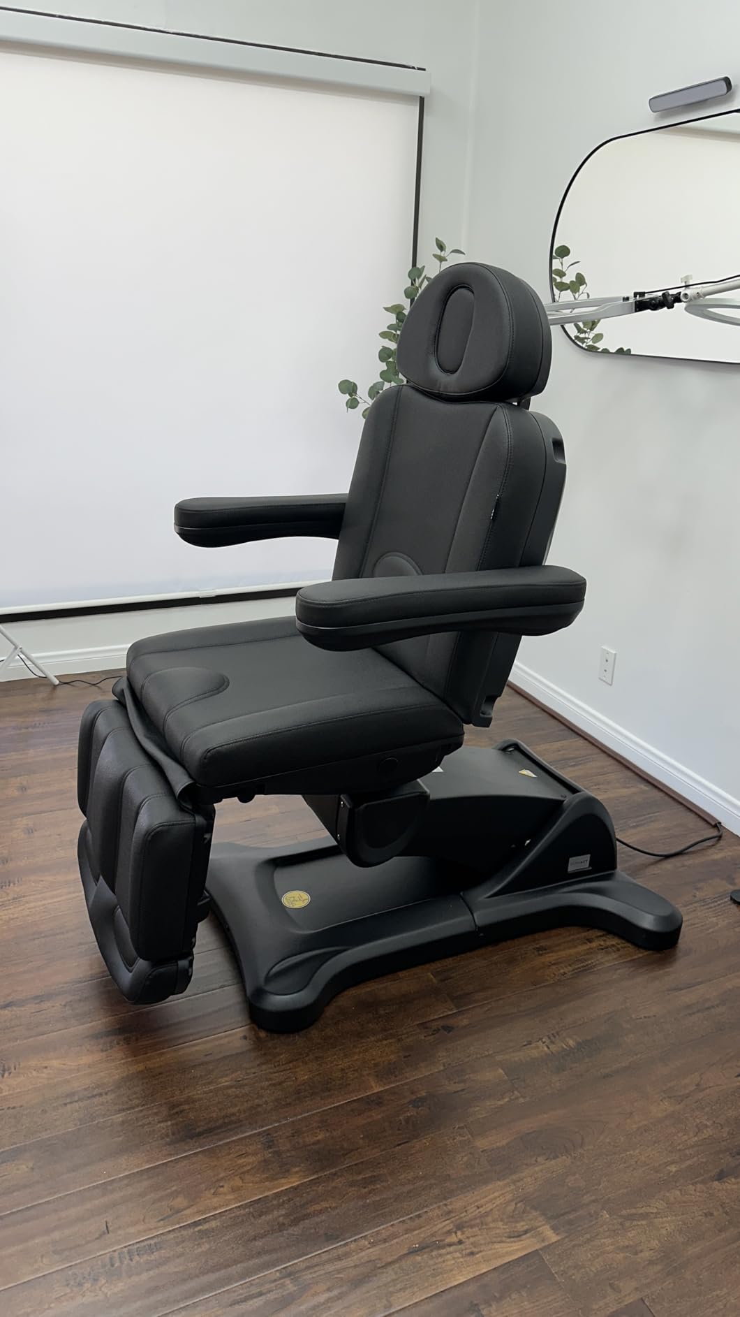 SKINACT Malibu Electric Medical Spa Facial Treatment Chair/Table with 240 Degree Swivel Base, Adjustable Backrest, Leg Rest and Wired Hand Remote Control (Black) customer photo 2