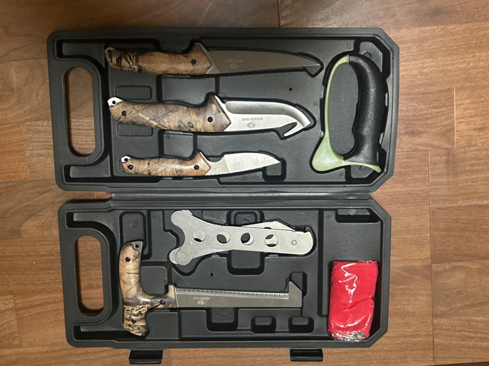 Mossy Oak Field Dressing Kit Hunting Deer Knife Set (8-Piece) | Portable Butcher Game Processor Set, Stainless Steel Hunting Knife Set customer photo 2