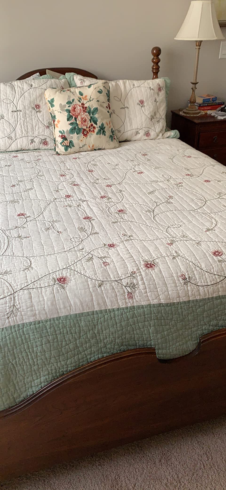 Blissful Nights Queen e3 Adjustable Bed Frame - Customizable Comfort with Wireless Remote Control, Head and Foot Incline, Easy Assembly, and 10 Year Warranty customer photo 1