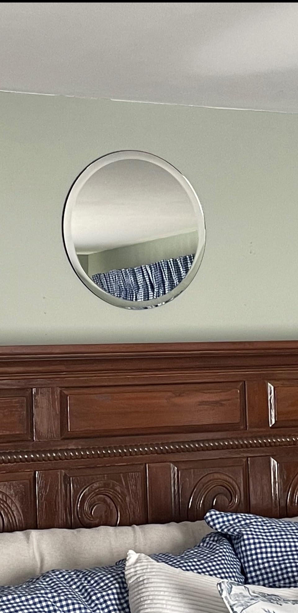 Better Bevel Frameless Round Mirror, 18