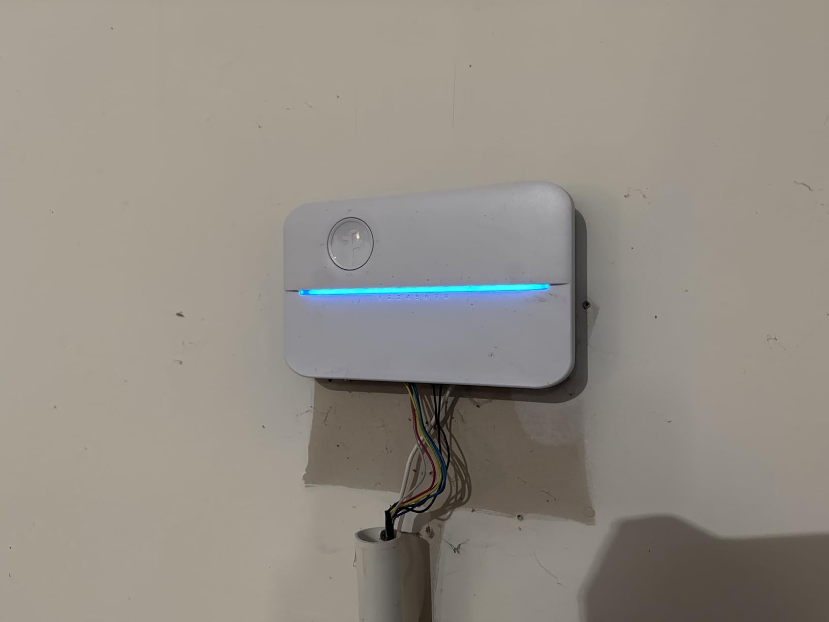 Rachio 3: 8 Zone Smart Sprinkler Controller (Simple Automated Scheduling + Local Weather Intelligence. Save Water w/ Rain, Freeze & Wind Skip), App Enabled, Works w/ Alexa, Fast & Easy Install customer photo 2