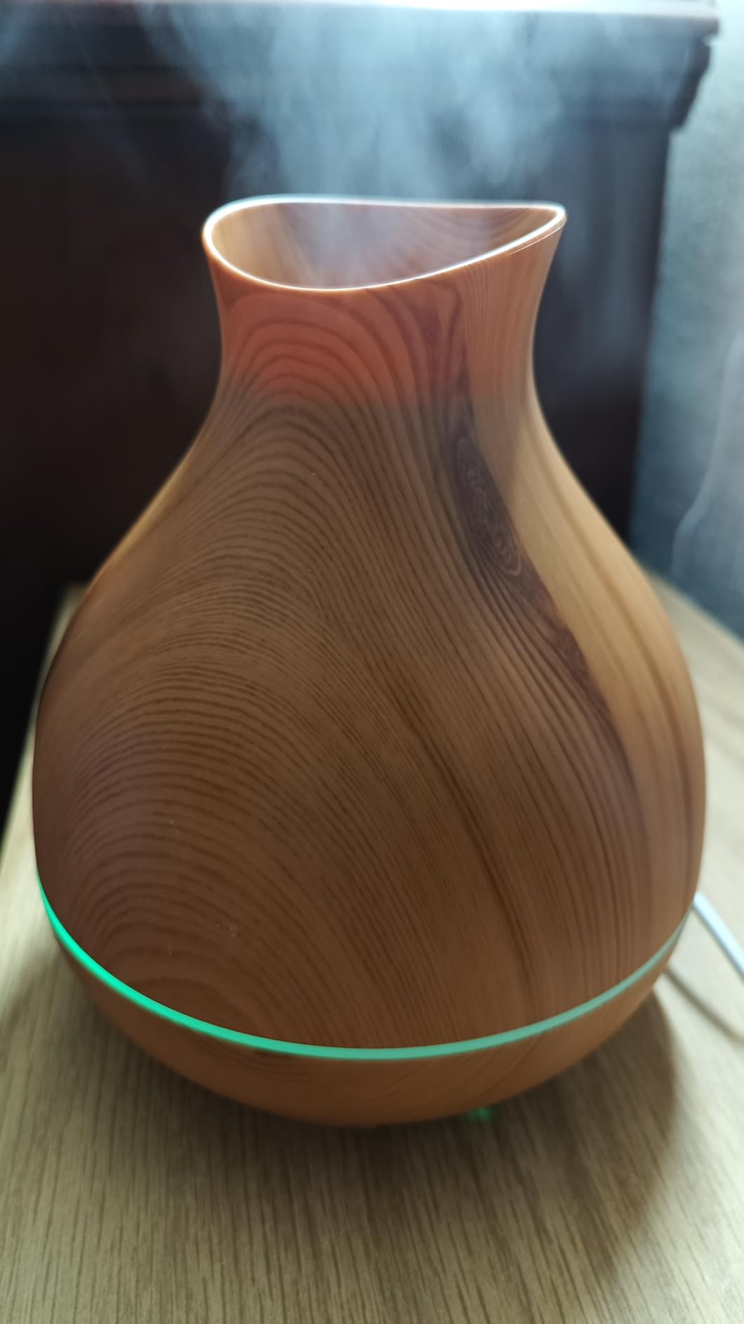 Aromatherapy Essential Oil Diffuser 550ml 12 Hours Wood Grain Aroma Diffuser with Timer Cool Mist Humidifier for Large Room, Home, Baby Bedroom, Waterless Auto Shut-off, 7 Colors Lights Changing customer photo 2