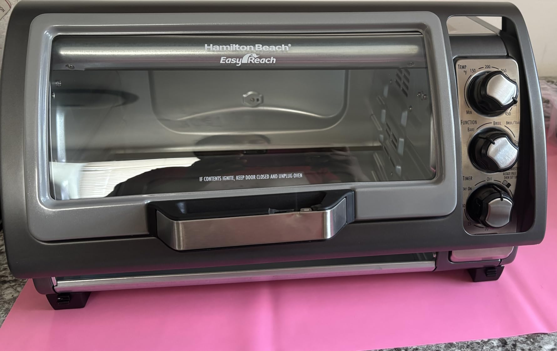 Hamilton Beach Easy Reach 6 Slice Countertop Convection Toaster Oven | Roll-Top Door For Easy Access | Bake, Broil & Toast Functions | 150 to 450°F Adjustable Temp | Auto Shutoff | Silver customer photo 1