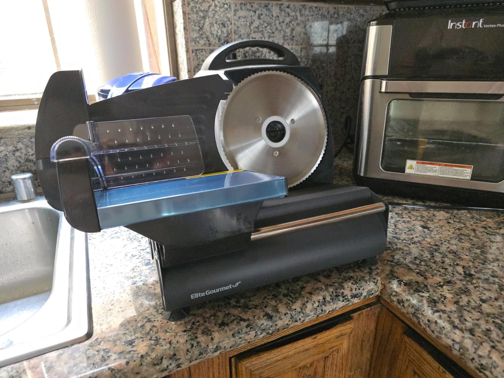 Elite Gourmet EMT-625B Deli Meat Slicer, Adjustable Thickness, 7.5