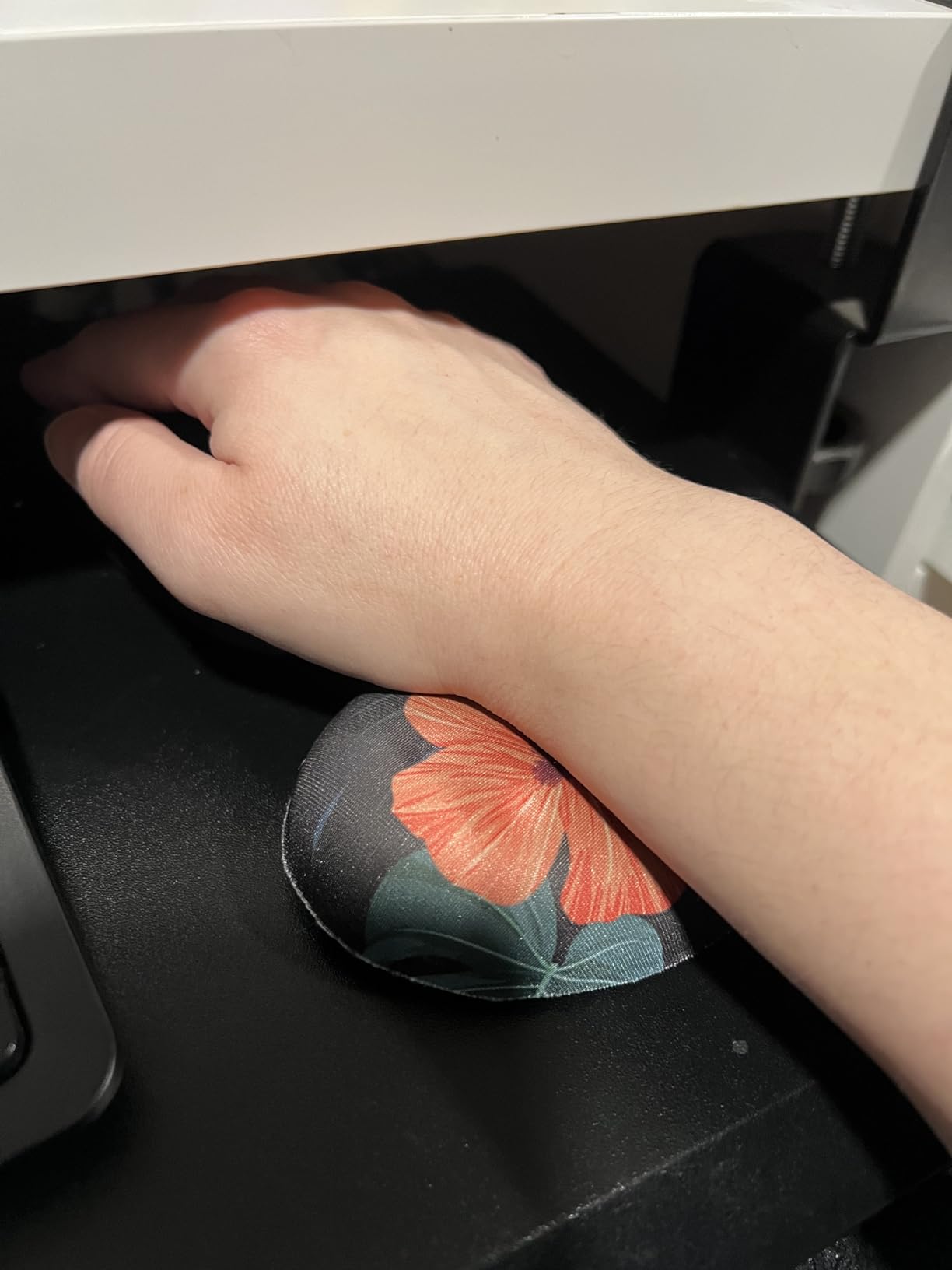 BRILA Ergonomic Memory Foam Mouse Wrist Rest Support Pad Cushion for Computer, Laptop, Office Work, PC Gaming - Massage Holes Design - Wrist Pain Relief (Black Mouse Wrist Rest) customer photo 2
