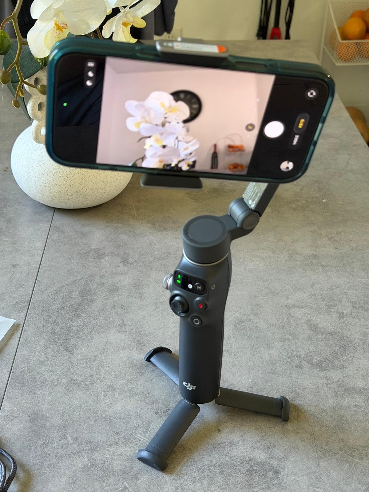 DJI Osmo Mobile 7P Gimbal Stabilizer for iPhone & Android, Native Tracking | Lighting, 3-Axis Phone Gimbal, Quick Launch, One-Tap Edit, Built-in Extension Rod & Tripod, 10hrs Use customer photo 2