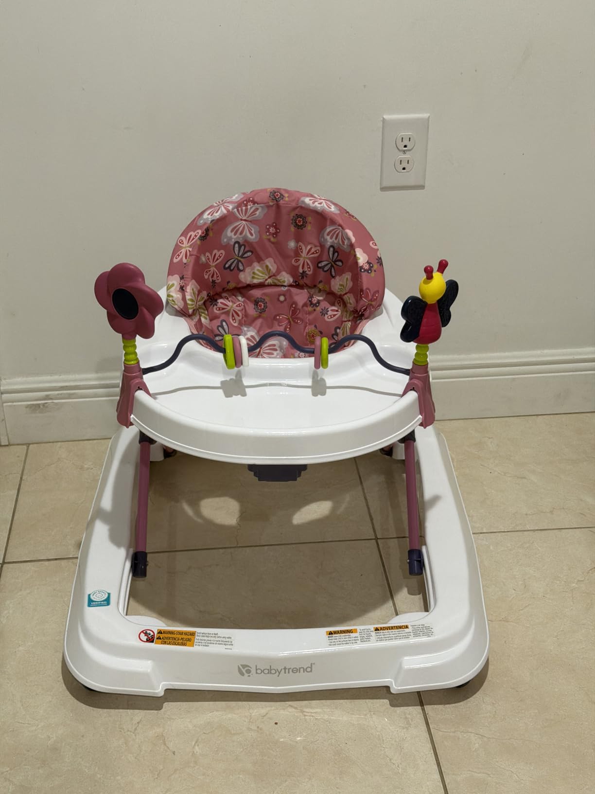 Smart Steps Trend 5.0 Activity Walker with Removable Toy Bar (Lights and Sounds), Adjustable Height and Flat Fold Frame for Storage, Ages 6 Months +, Speedster Red customer photo 1