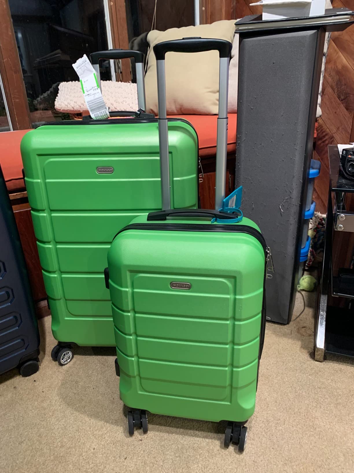 SHOWKOO G-Series Luggage set 3pcs, 100% PC Durable Hardshell Suitcase | Expandable, Lightweight, Smoother Spinner Wheels, YKK Zipper, TSA Lock, Family Travel (Wine Red, 20/24/28in) customer photo 2