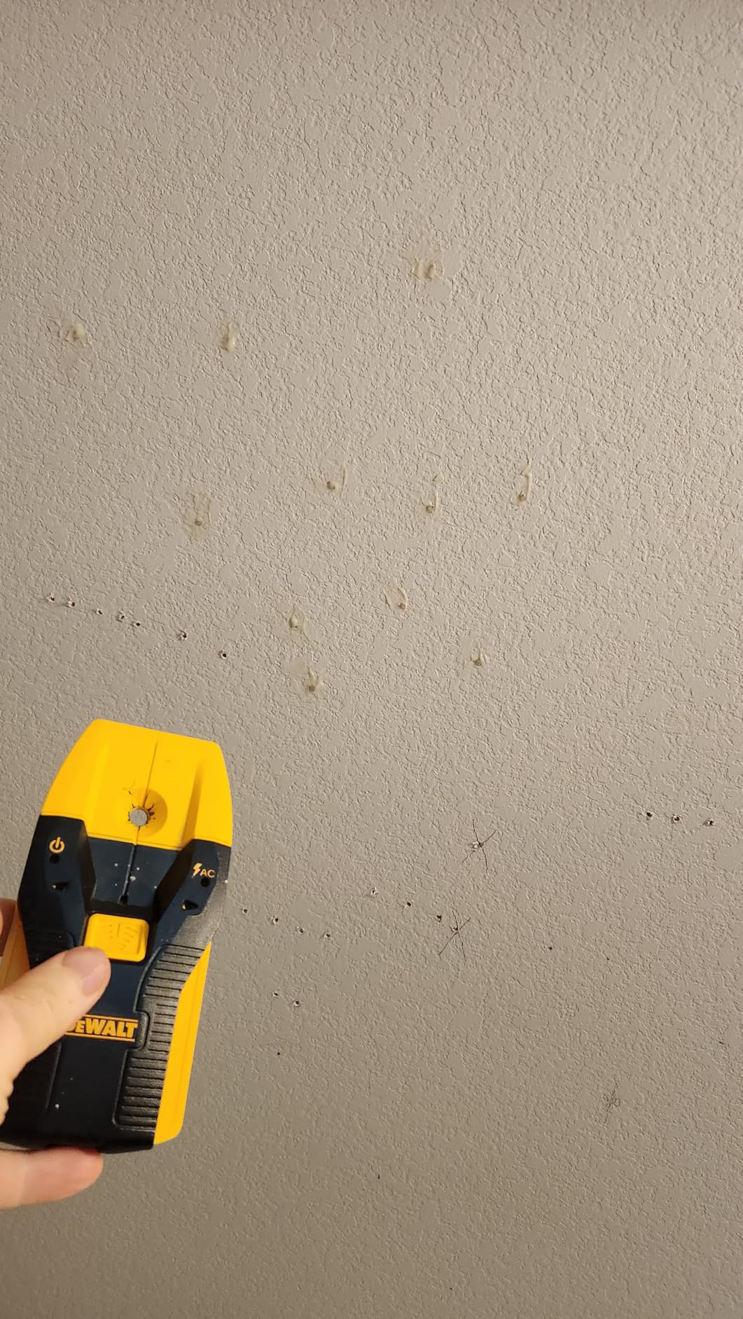 DEWALT Stud Finder, 3/4