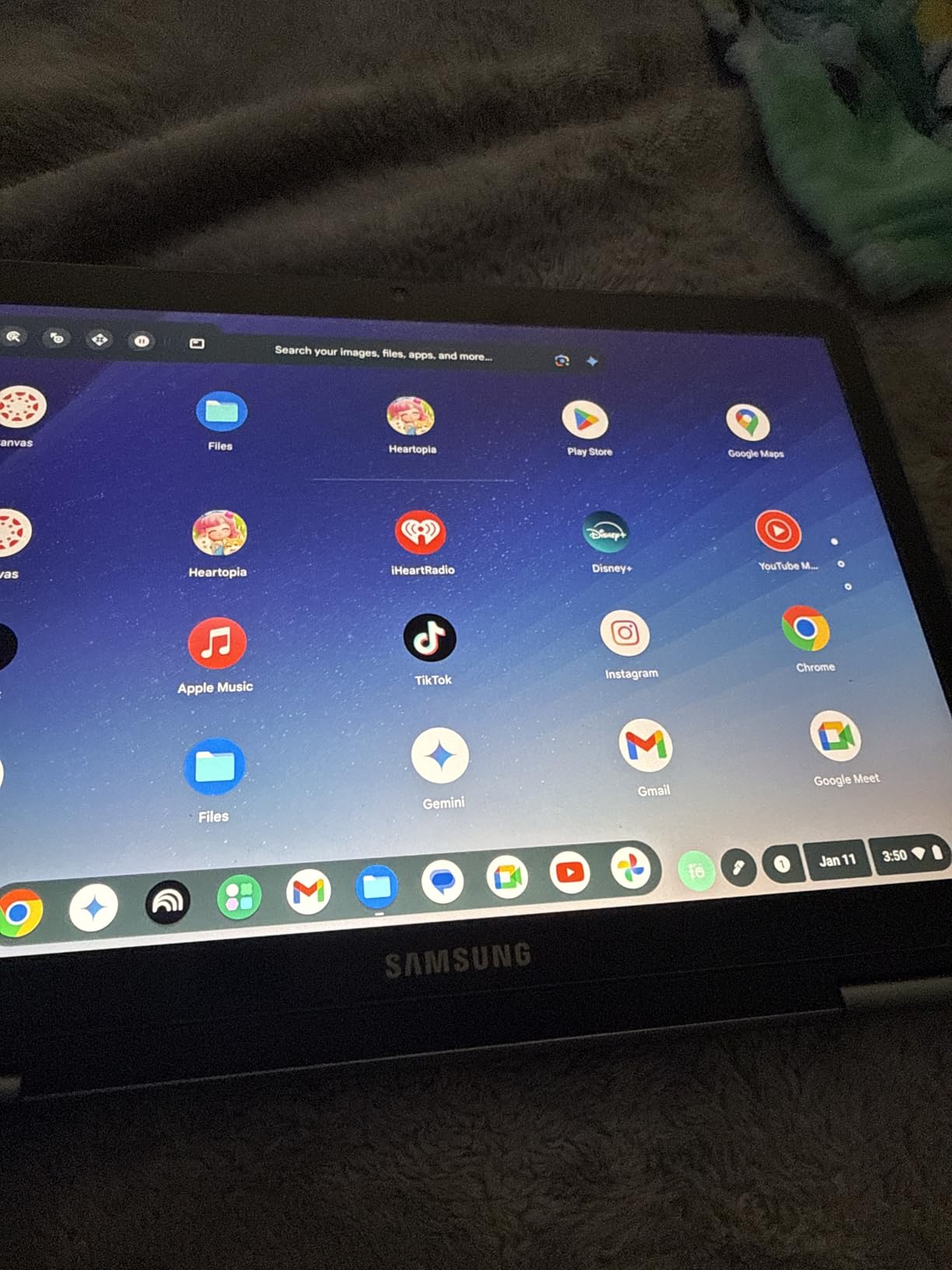 Samsung Chromebook Plus V2 2-in-1 Laptop, 4GB RAM, 64GB eMMC, 13MP Camera, Chrome OS, 12.2 inch, 16:10 Aspect Ratio, XE520QAB-K03US Light Titan customer photo 1