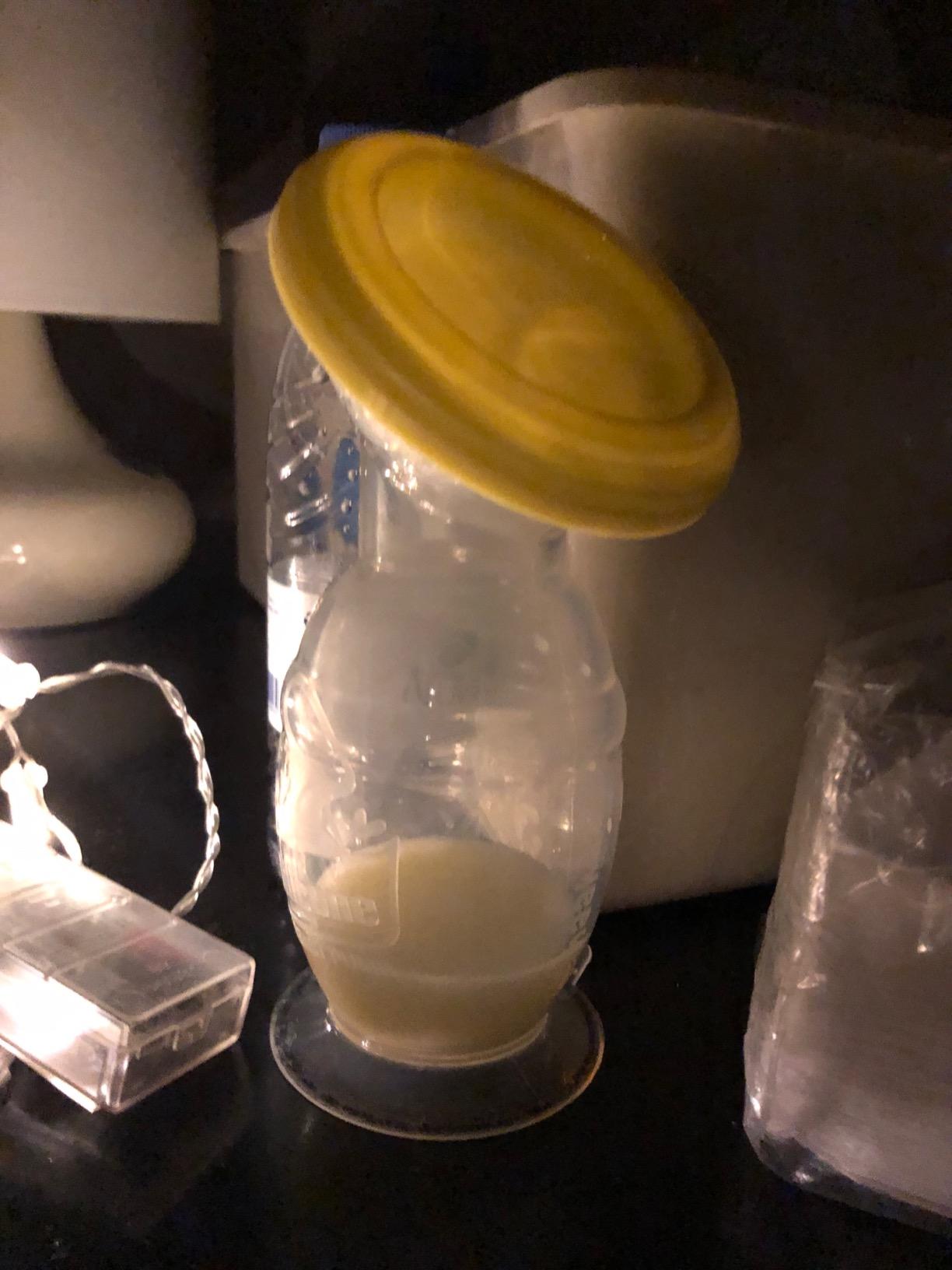 Haakaa Gen.2 Silicone Breast Pump with Suction Base and Leak-Proof Silicone Cap 4oz/100ml customer photo 2