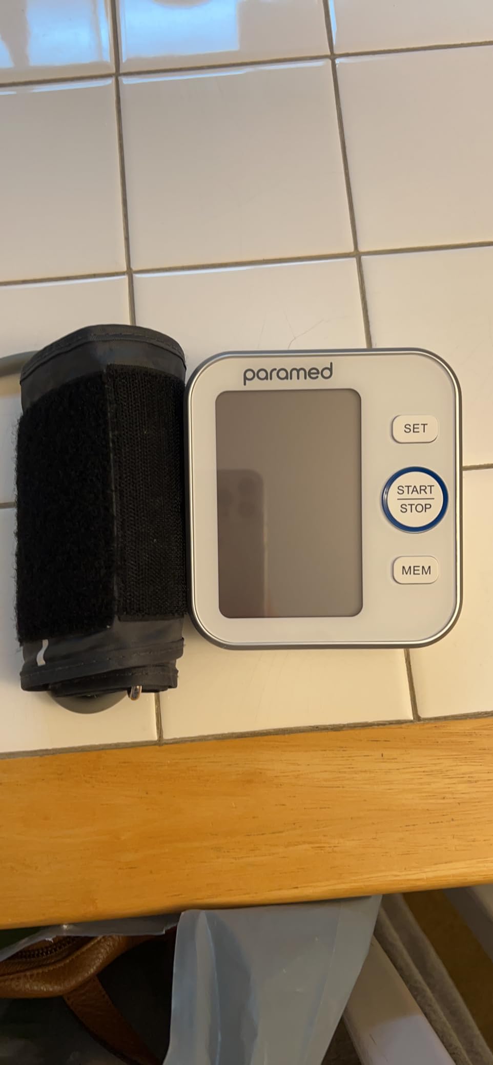 Paramed Blood Pressure Monitor - Bp Machine - Automatic Upper Arm Blood Pressure Cuff 8.7-16.5 inches - Large LCD Display 120 Sets Memory - Device Bag & Batteries Included customer photo 2