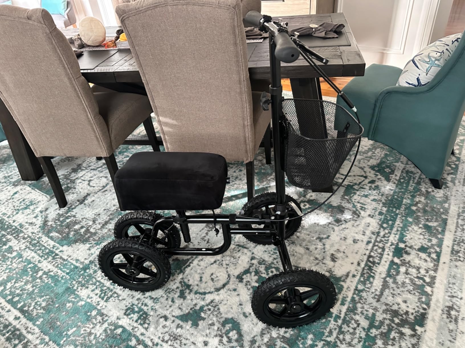 Vive Mobility All Terrain Knee Scooter Walker for Foot Injuries - Adult | Broken Leg Crutch Cart Roller for Surgery, Broken Foot, Ankle Injury - Kneeling Rolling Steerable Seated Wheel Scooter Aid customer photo 2