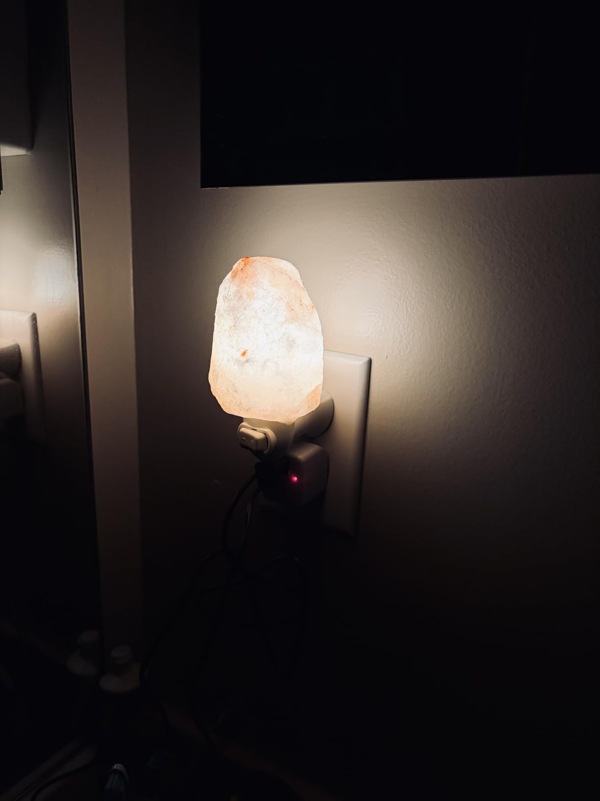 Pink Himalayan Salt Lamps - Hand Carved, Natural Night Lights for Bedrooms and Home Decor customer photo 1