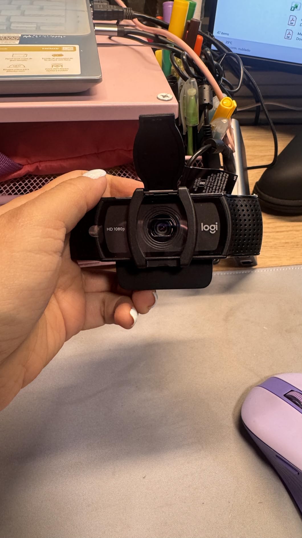 Logitech C920S HD Pro Webcam Full 1080p/30fps Video Calling Clear Stereo | 30fps video calling, clear stereo audio, light correction, works with Skype, Zoom, FaceTime, Hangouts, PC, Mac, laptop customer photo 2