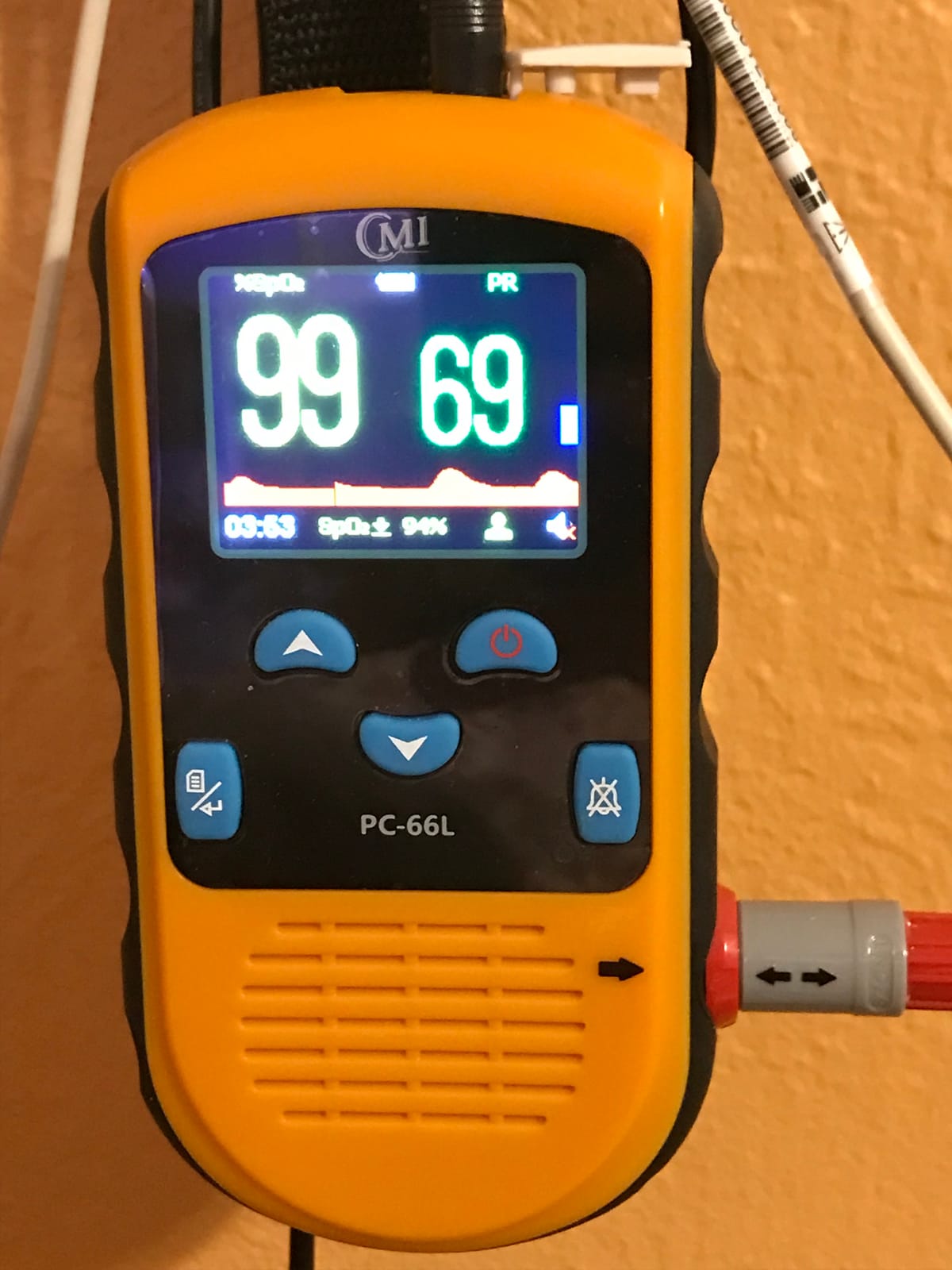 CMI Health Rechargeable Finger Pulse Oximeter for Adults, Continuous SpO2 & Pulse Rate Readings customer photo 1