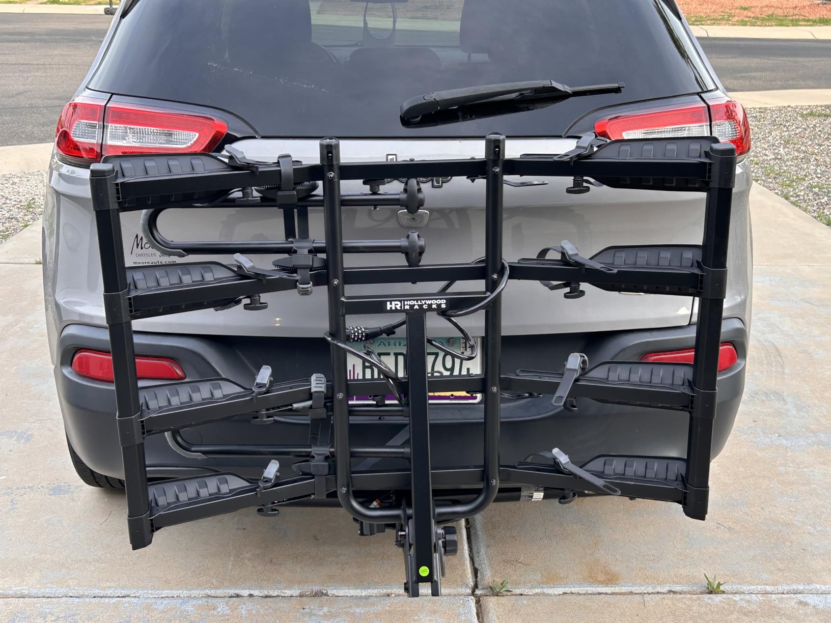 Hollywood Racks Destination 4 Hitch Bike Rack, Carries Up to 4 Bikes, Black | Platform Style Bike Rack for Car, Safe, Secure Transport, Fits Most Bike Styles, Sizes and Models customer photo 2