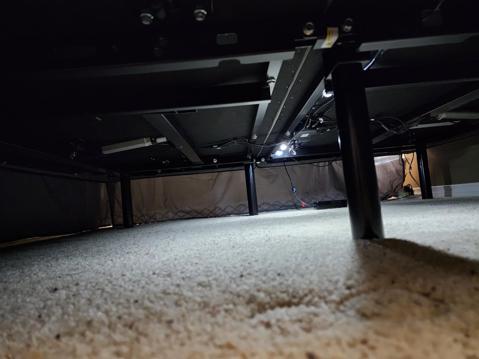 Sven & Son Classic Adjustable Bed Base, Head and Foot Lift, Massage, Under-Bed Lights, USB, Memory, Zero Gravity Smart Frame - Queen customer photo 1