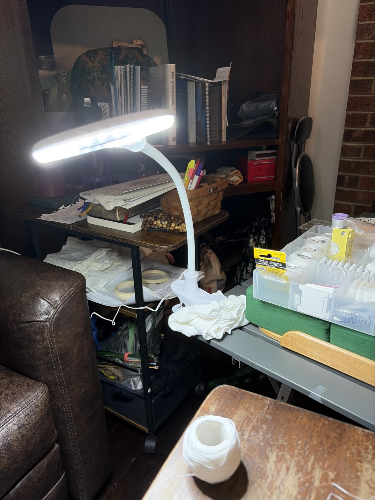 Brightech LightView Pro Flex 2 in 1 Magnifying Desk Lamp, 2.25x Light Magnifier, Adjustable Gooseneck Magnifying Glass with Light for Crafts, Reading, Close Work customer photo 1