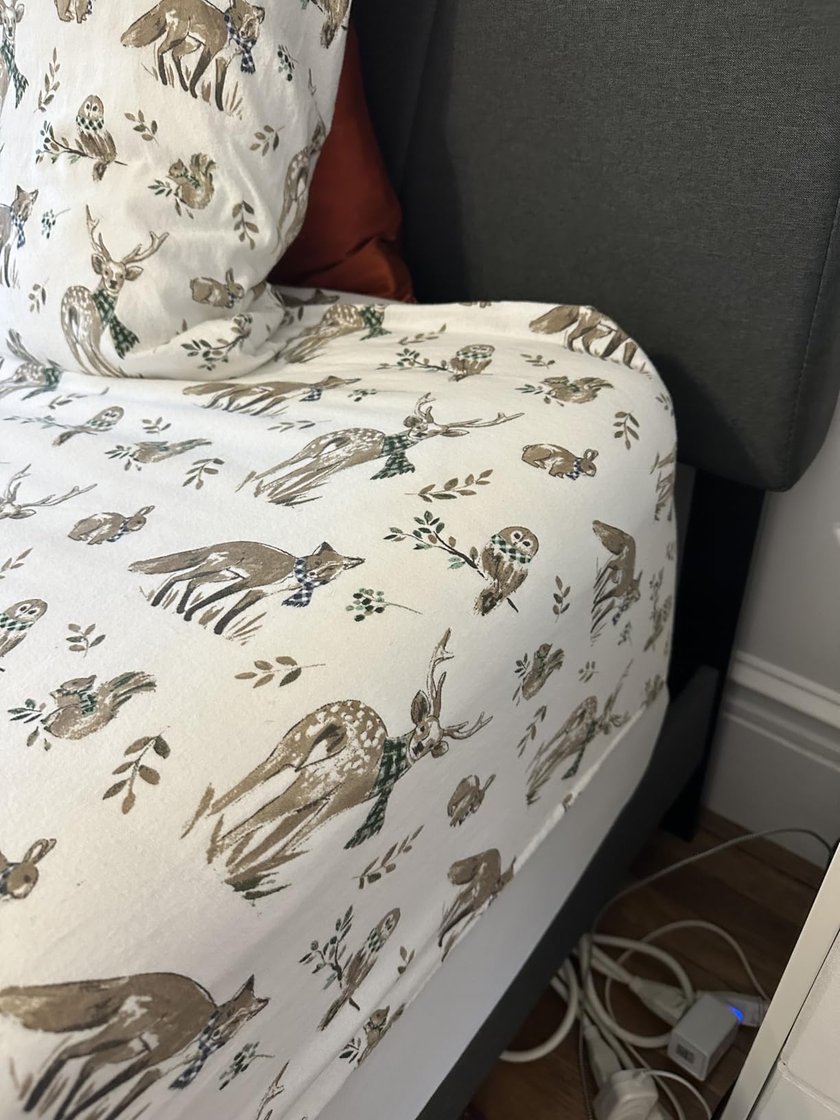 Eddie Bauer - Flannel Sheets King Size, Anti-Pilling & Wrinkle Resistant Cotton, Touchably Soft for All-Season Comfort - Bed Sheets with Matching Pillowcase & Fitted Sheet (Deer Hollow Green) customer photo 2