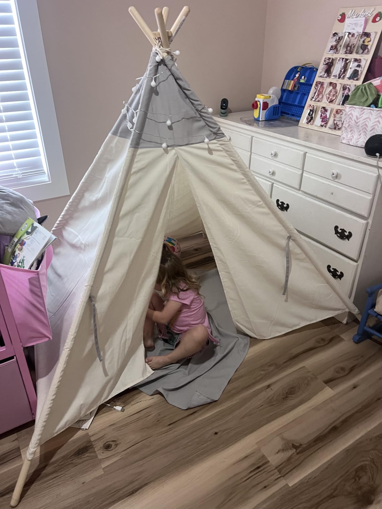 besrey Teepee Tent for Kids, Cotton Canvas Play Tent with Lights & Mat, Sturdy Toddler Tipi Tent Playhouse for Boys Girls, Foldable Indoor Outdoor Camping Reading Hideaway | 47.2