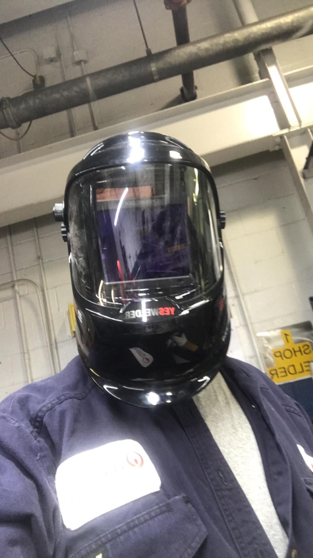 YESWELDER Auto Darkening Welding Helmet, 180° View, LYG-Q800D | Wide shade control for WELD/CUT/GRIND, 1/1/1/1 True Color, 1/30000s response customer photo 2