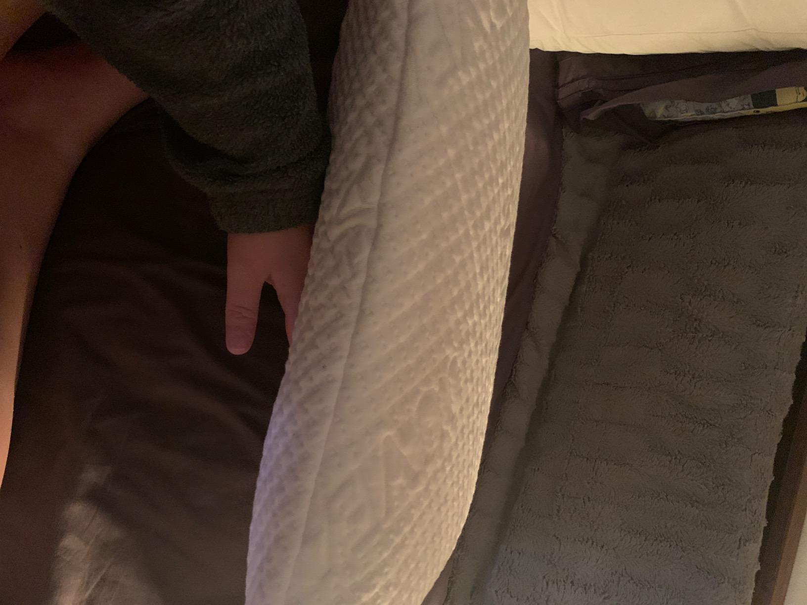JUVEA Elevate High-Profile Latex Pillow, Organic Cotton Cover | Natural Talalay latex maintains shape & buoyancy for side/hybrid sleepers - OEKO-TEX Class 1 baby-safe, vegan, made in USA customer photo 2