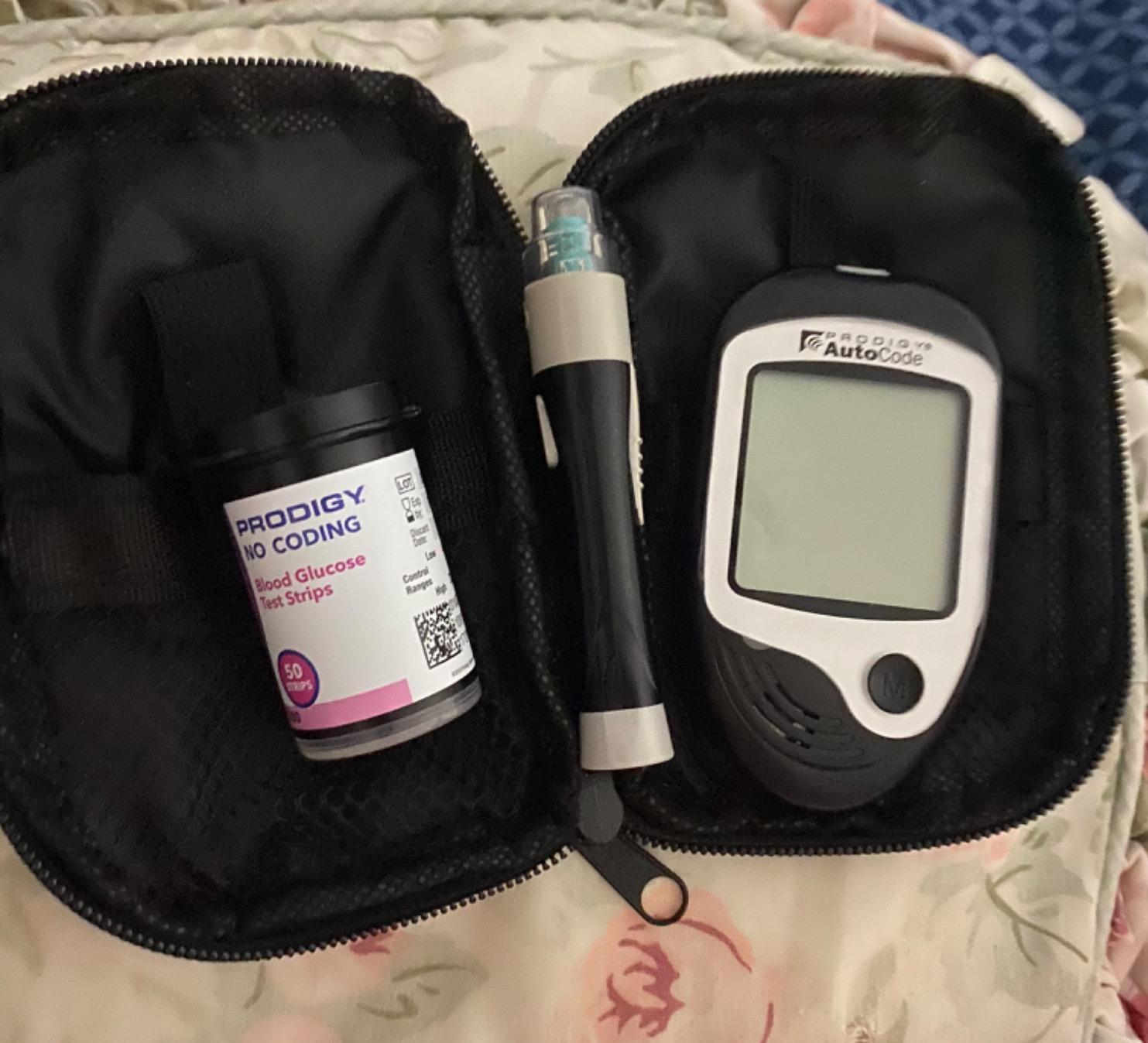 Prodigy Glucose Monitor Kit - Includes Prodigy Meter, 100ct test strips, 10ct Lancets, Lancing device, Carrying Case, Log Book customer photo 1