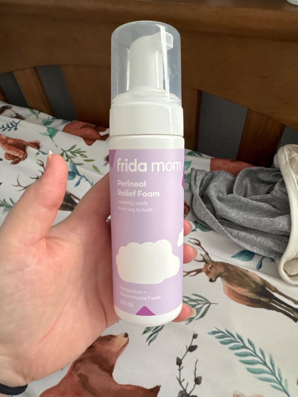 Frida Mom Witch Hazel Perineal Healing Foam for Postpartum Care, Cooling Pain Relief and Hemorrhoid Treatment, 5 Fl Oz customer photo 2