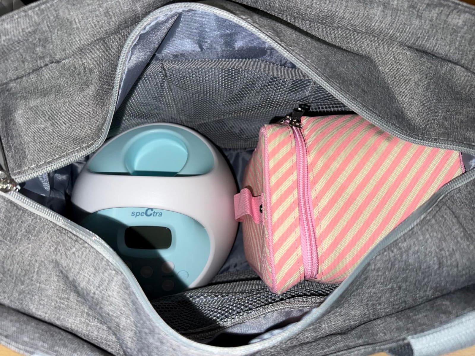 Spectra Baby S1 Plus Premier Portable Rechargeable Electric Breast Pump with Tote Bag, Breast Milk Bottles and Cooler customer photo 1