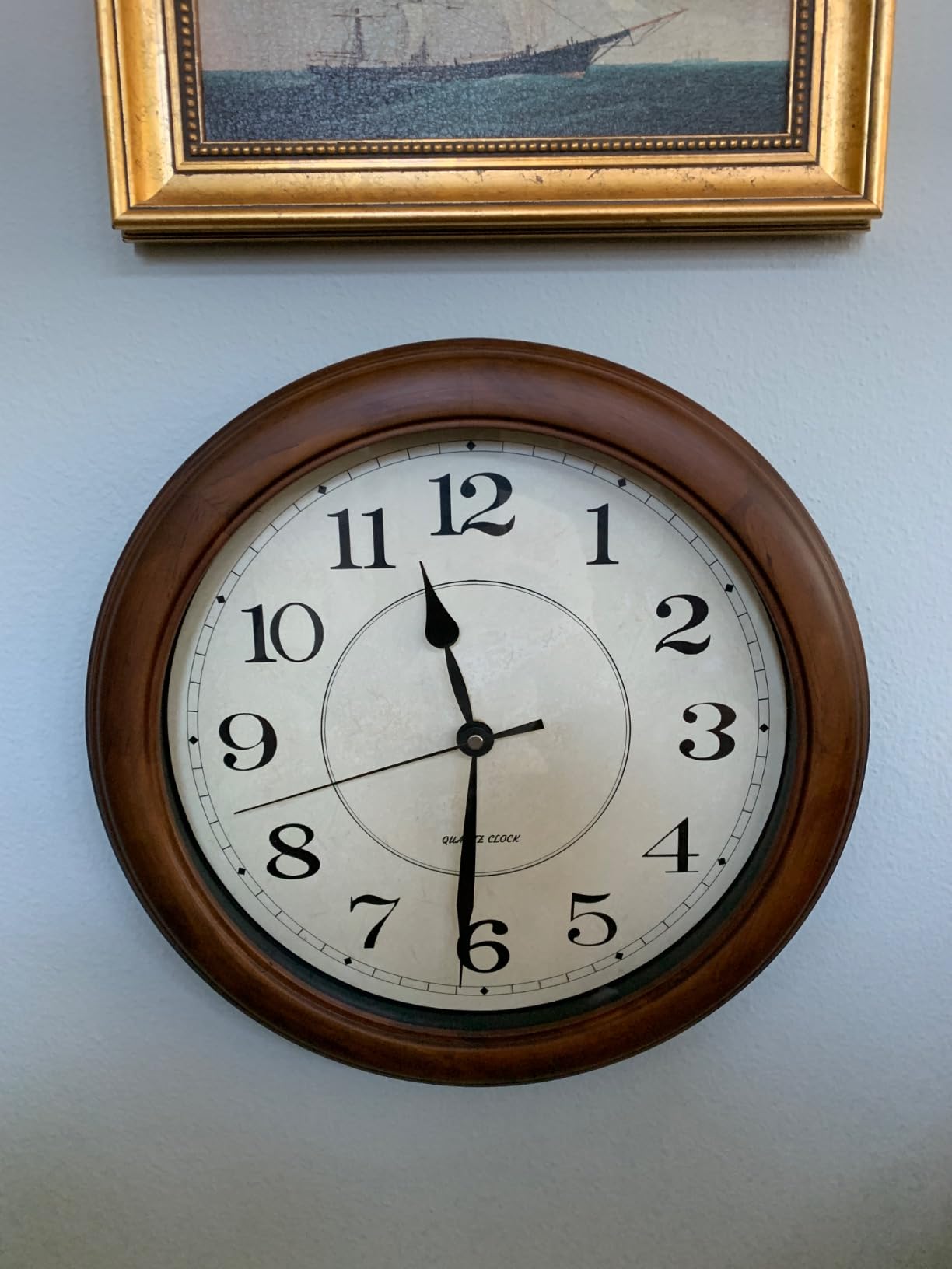 Kesin Wall Clock Wood 14 Inch Silent Wall Clocks Large Decorative | Battery Operated Non Ticking Analog Retro Clock for Living Room, Kitchen, Bedroom customer photo 1