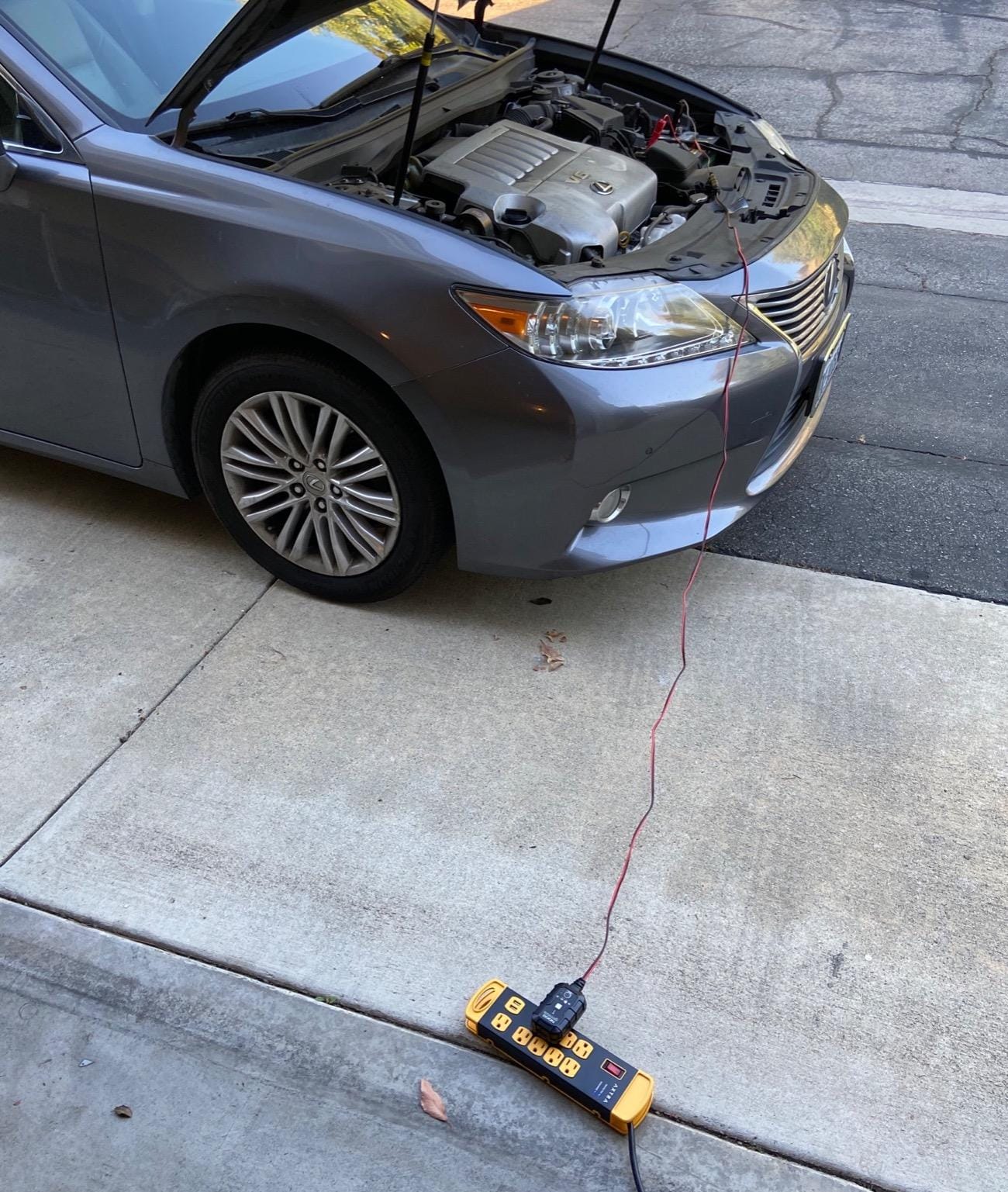 NOCO GENIUS1 1A 6/12V Smart Battery Charger, Trickle Charger & Maintainer | Overcharge Protection, Desulfator, Temperature Compensation, Force Mode, For Lead-Acid (Wet, Gel, AGM) & Lithium (LiFePO4) customer photo 2