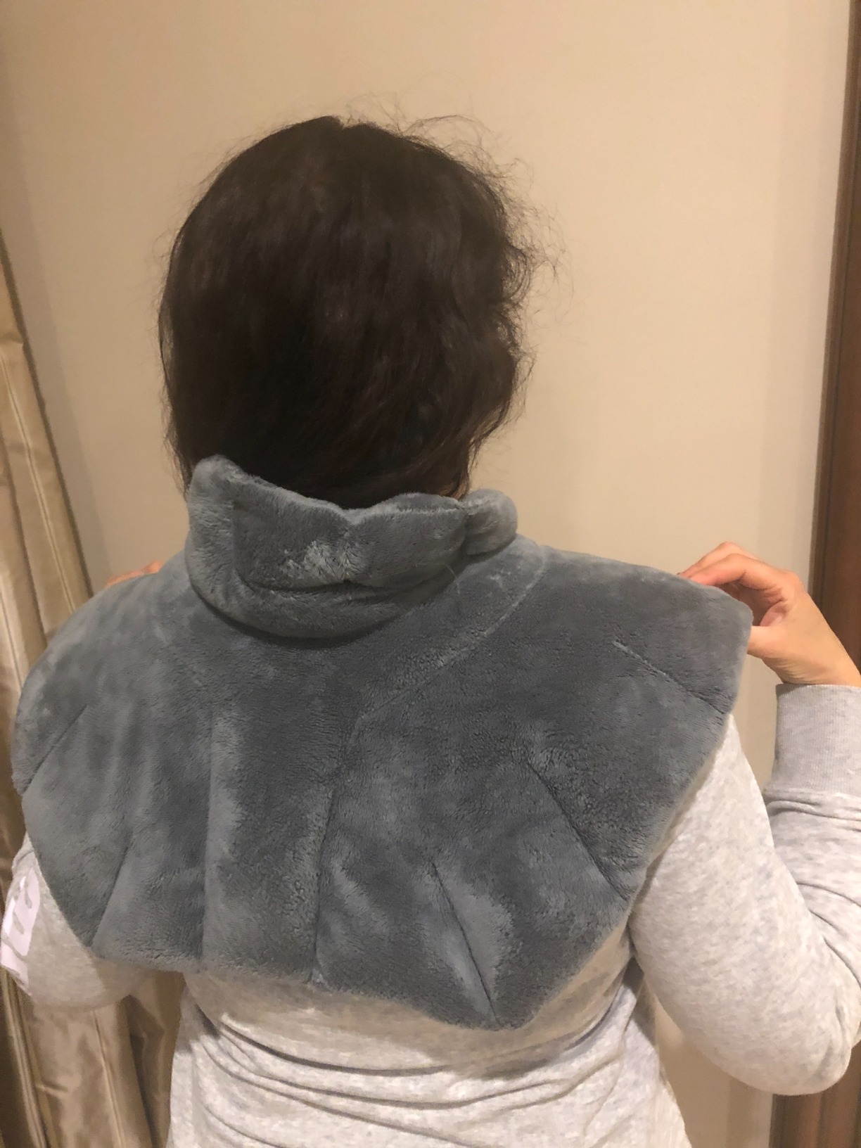 Microwavable Heating Pad for Neck, Shoulders, and Back by Joy & Grace | 5 Lb Weighted Neck & Shoulder Wrap | Moist Heat Therapy Pack for Relaxation and Comfort | Soft Micro-Mink Cover | Unscented Gray customer photo 2