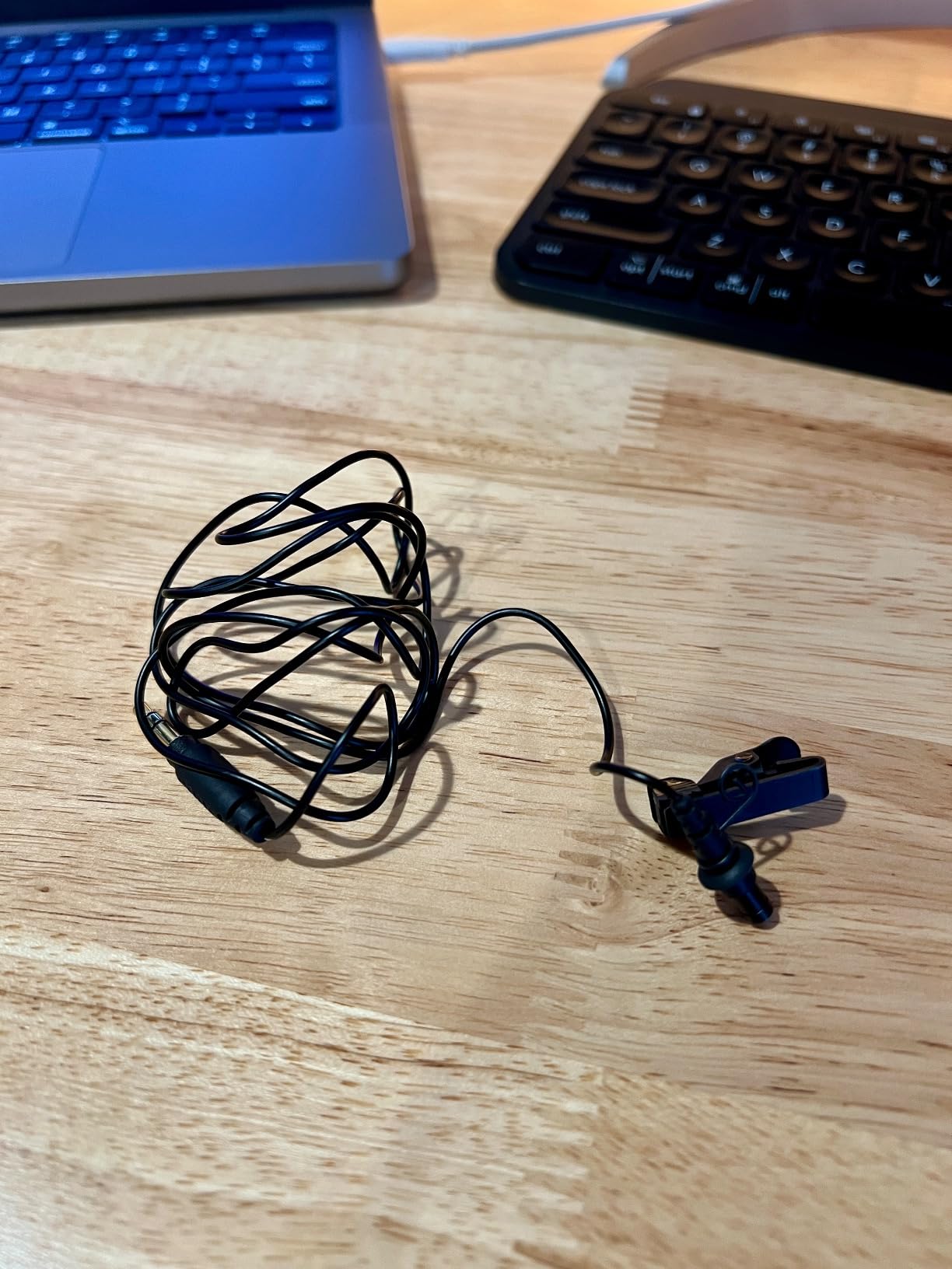 Rode Lavalier GO Professional Wearable Microphone, Black customer photo 2