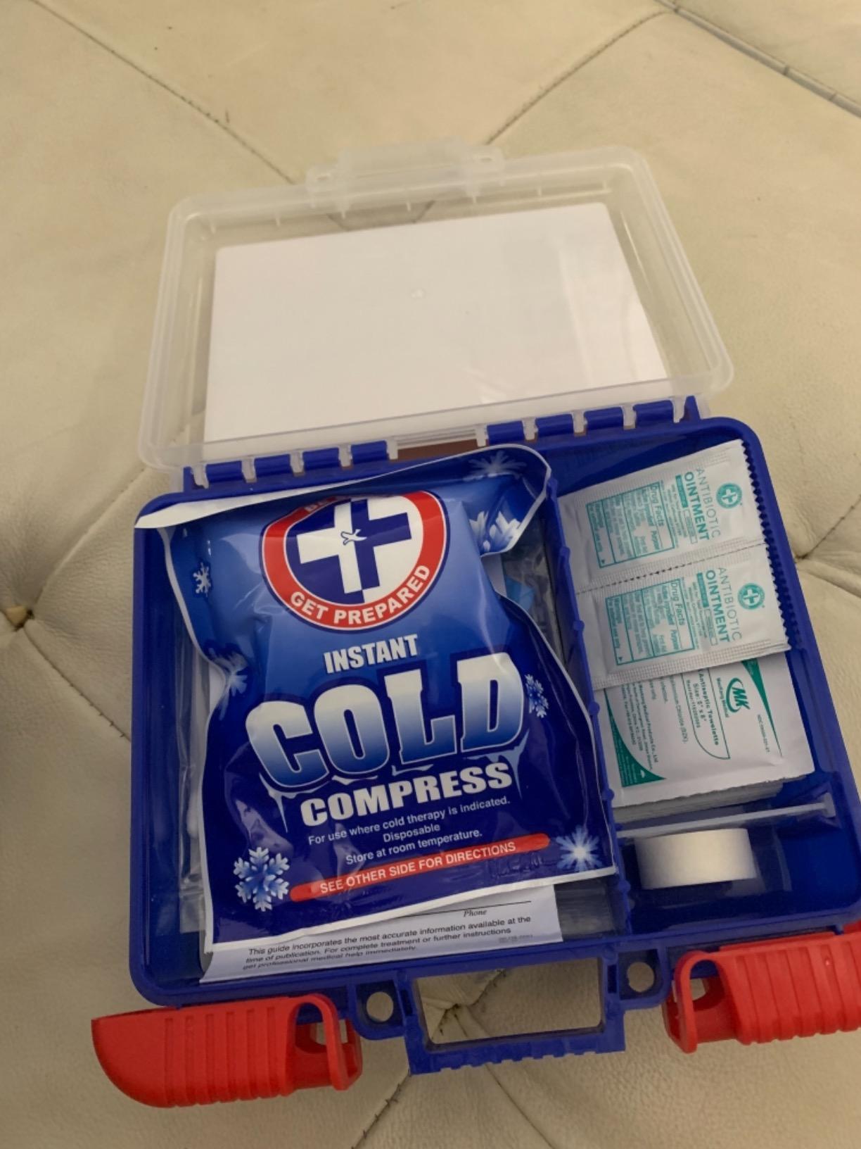 Be Smart Get Prepared 330 Pc First Aid Kit Car Home Office Outdoor in a Bag customer photo 2