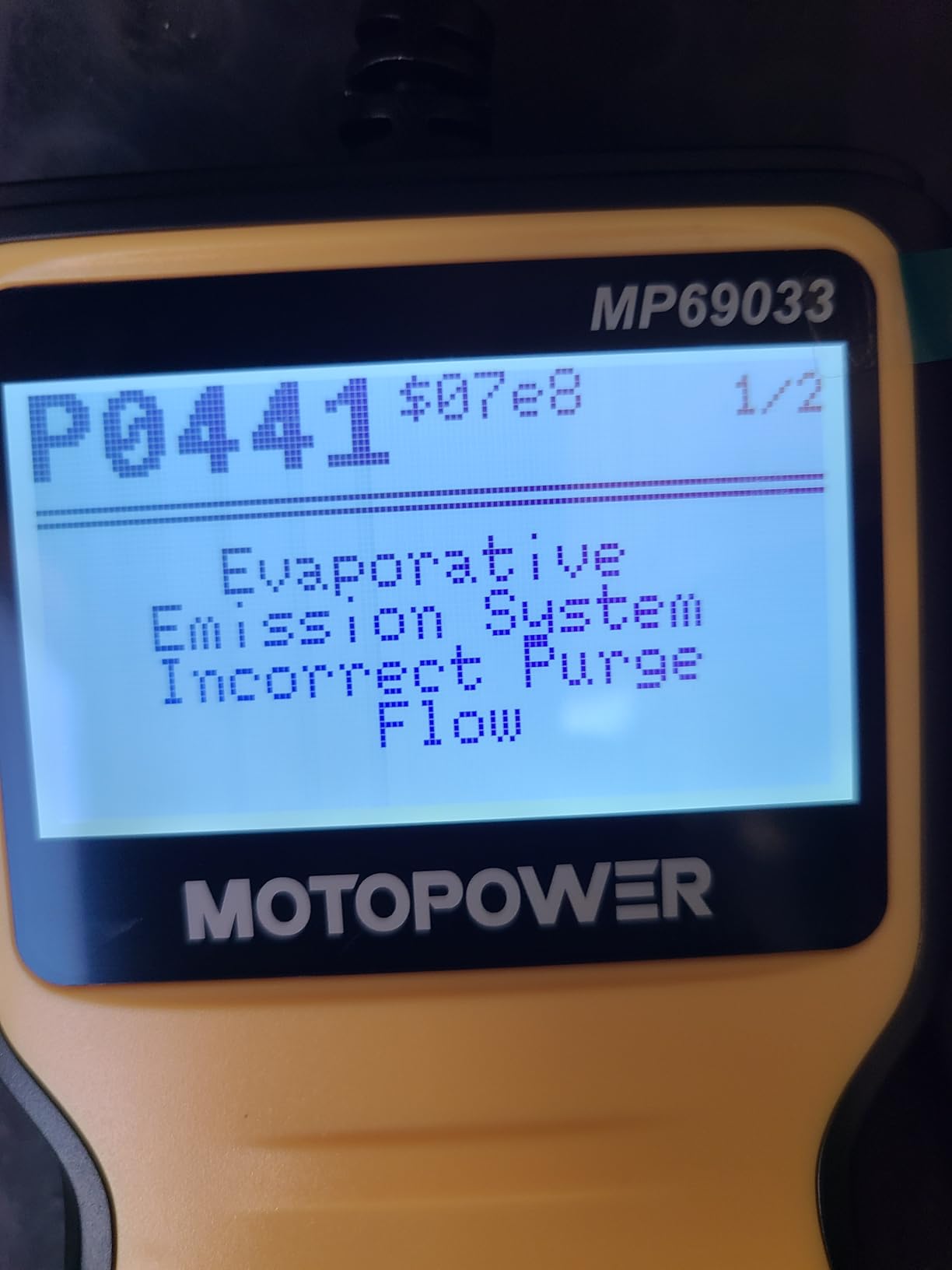 MOTOPOWER MP69033 Car OBD2 Scanner Code Reader Engine Fault Scanner CAN Diagnostic Scan Tool for All OBD II Protocol Cars Since 1996, Yellow customer photo 2