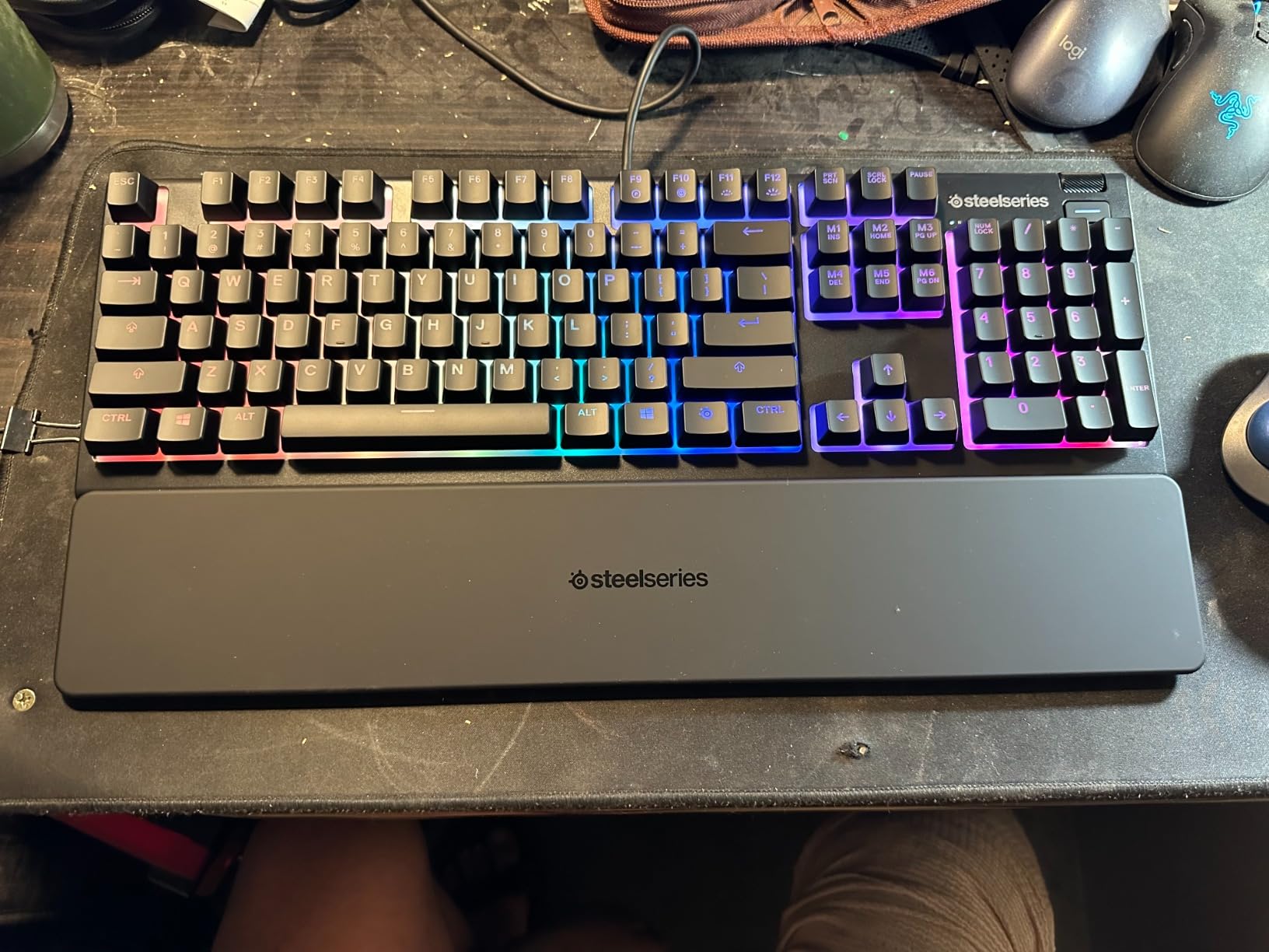 SteelSeries Apex 3 RGB Gaming Keyboard - 10-Zone RGB Illumination, IP32 Water Resistant, Premium Magnetic Wrist Rest (Whisper Quiet Gaming Switch) customer photo 1