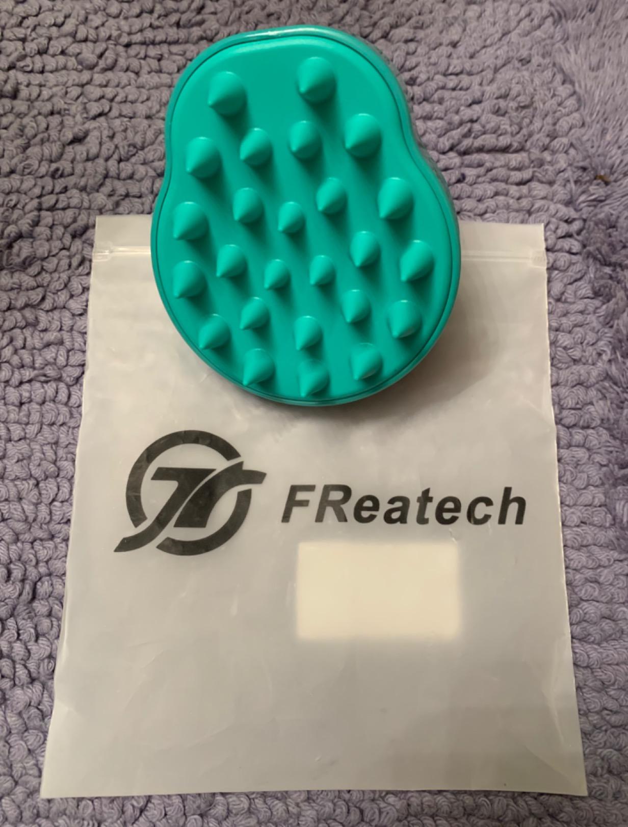 FREATECH Scalp Scrubber Scalp Massager Hair Growth, Shower Shampoo Brush with Silicone Bristles for Dandruff Removal and Hair Care, Wet & Dry Hair Massager Scalp Exfoliator for Men Women Kids, Black customer photo 2