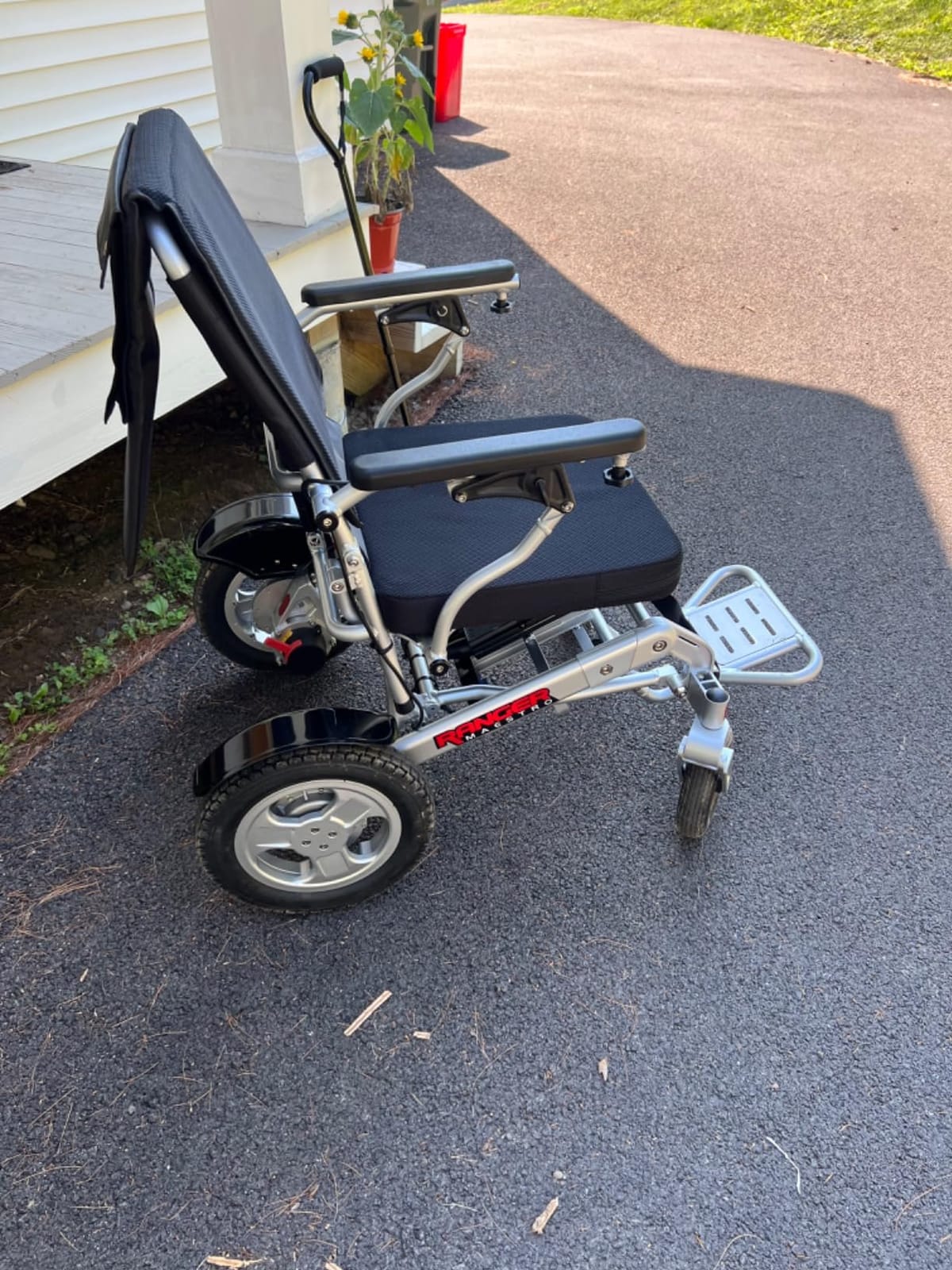 Porto Mobility Ranger Maestro XL Reclining Heavy Duty Lightweight Folding Electric Wheelchair, Holds up to 440lbs Weatherproof, Dual Batteries, Posi-Traction Motors, All Terrain Power Wheelchair customer photo 1