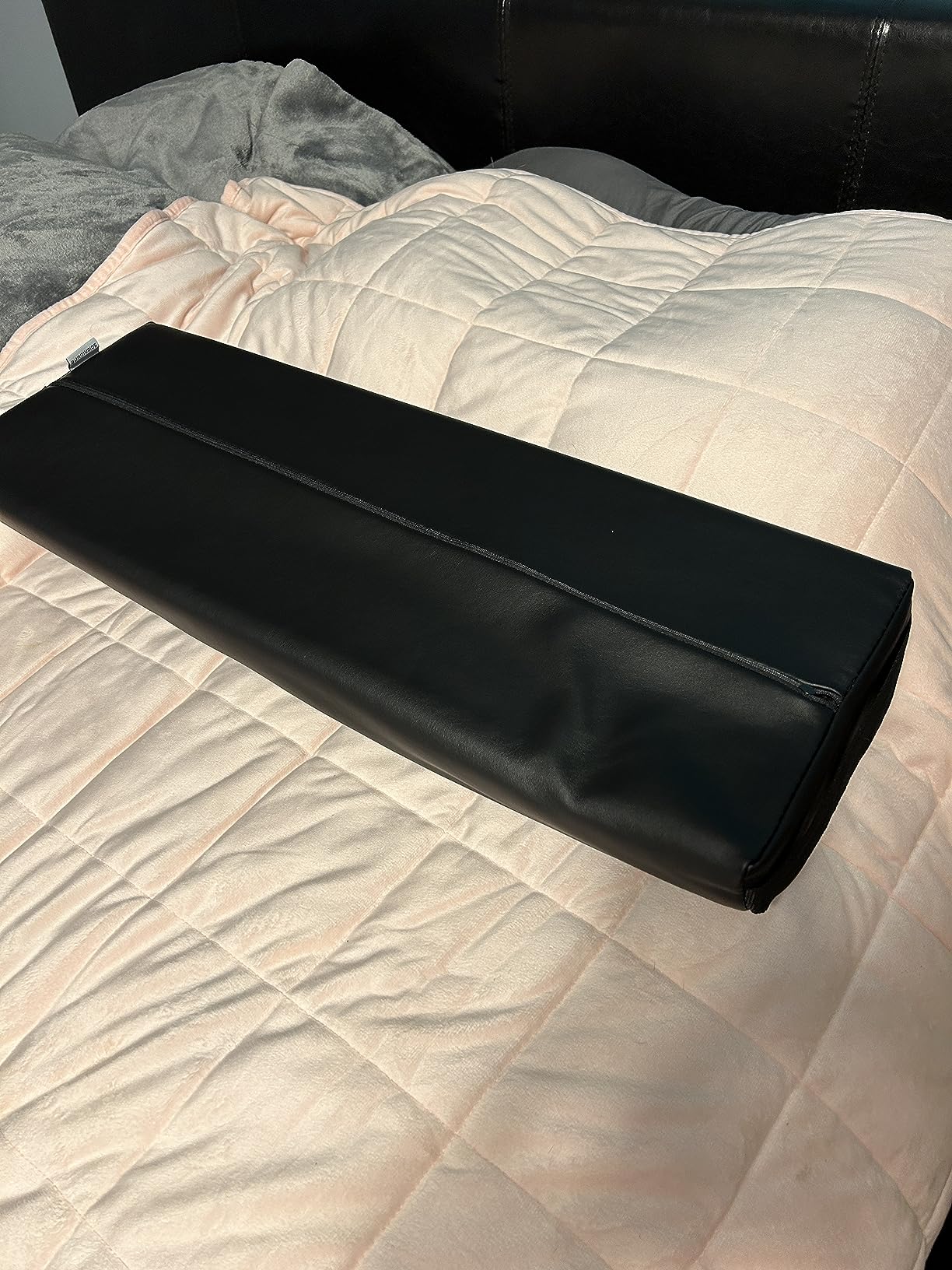 Saloniture Jumbo Half Round Massage Table Bolster Under-Knee Pillow Pad - 26 x 9 x 4.5 Inch - Black customer photo 1