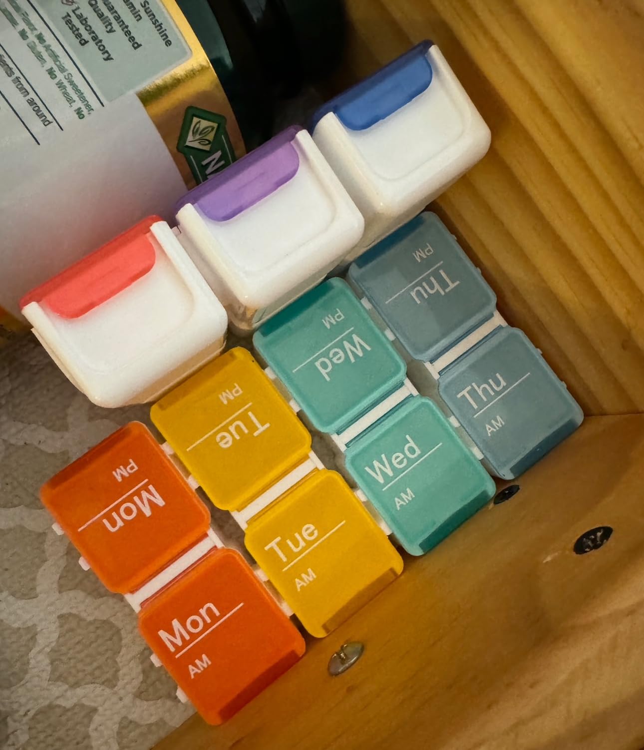 7 Day Medicine Pill Organizer, 4 Reminder Alarms, Loud Sound, 14 Large Compartments, Large Screen, Moisture-Proof, Travel Weekly/Daily Pill Box/Organizer/Case/Container/Dispenser, AM/PM 2 Times a Day customer photo 2
