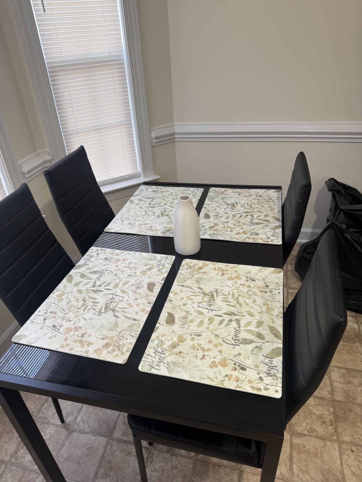 FDW 5-Piece Dining Table Set, Black, Glass Kitchen Table with 4 Upholstered Chairs and Faux Leather Cushions, Space-Saving Modern Design customer photo 1