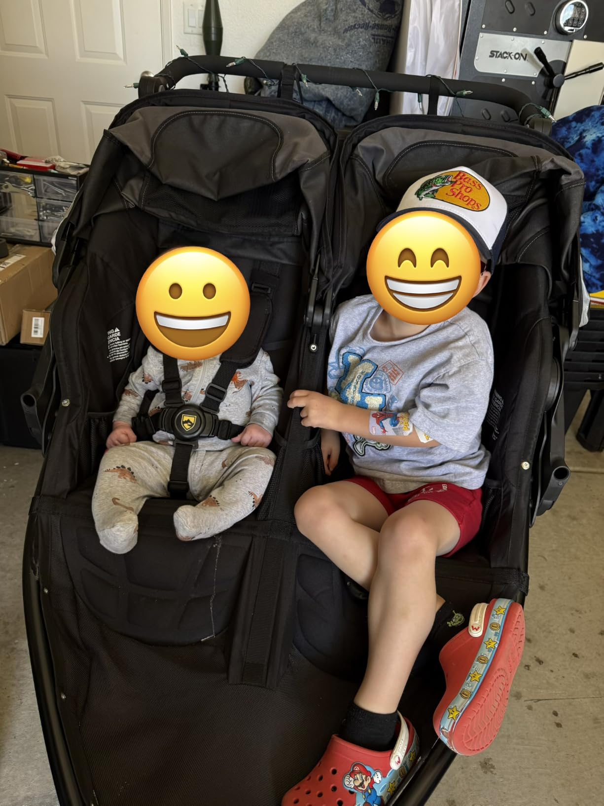 BOB Gear Revolution Flex 3.0 Duallie Jogging Stroller - Graphite Black | Versatile Double Jogger; All Terrain With Advanced Suspension & Air-Filled Tires; Car Seat Compatible customer photo 2