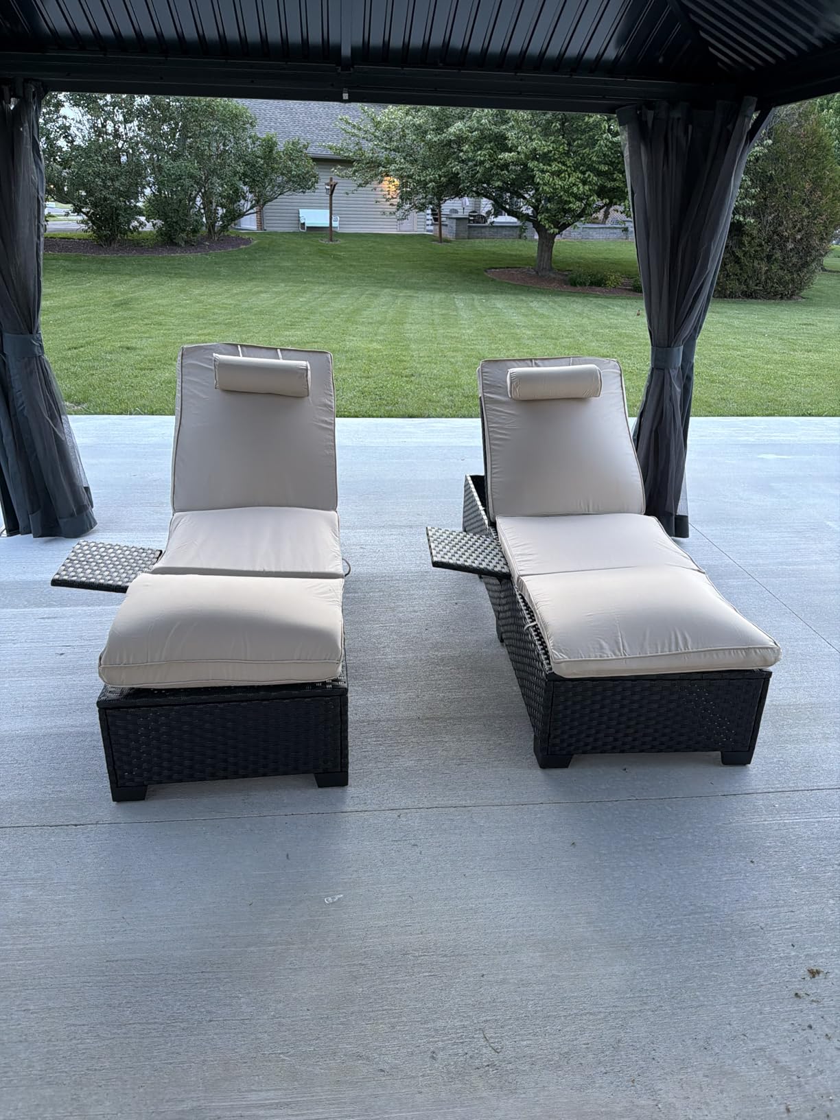 WAROOM Outdoor Chaise Lounge Chairs for Outside Patio Furniture Set of 2 Wicker Recliner Black Rattan Sunbathing Lounger Adjustable Backrest Pool Reclining Chair, Khaki Cushion customer photo 1
